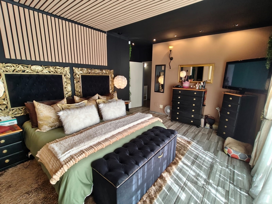 3 Bedroom Property for Sale in Mayberry Park Gauteng