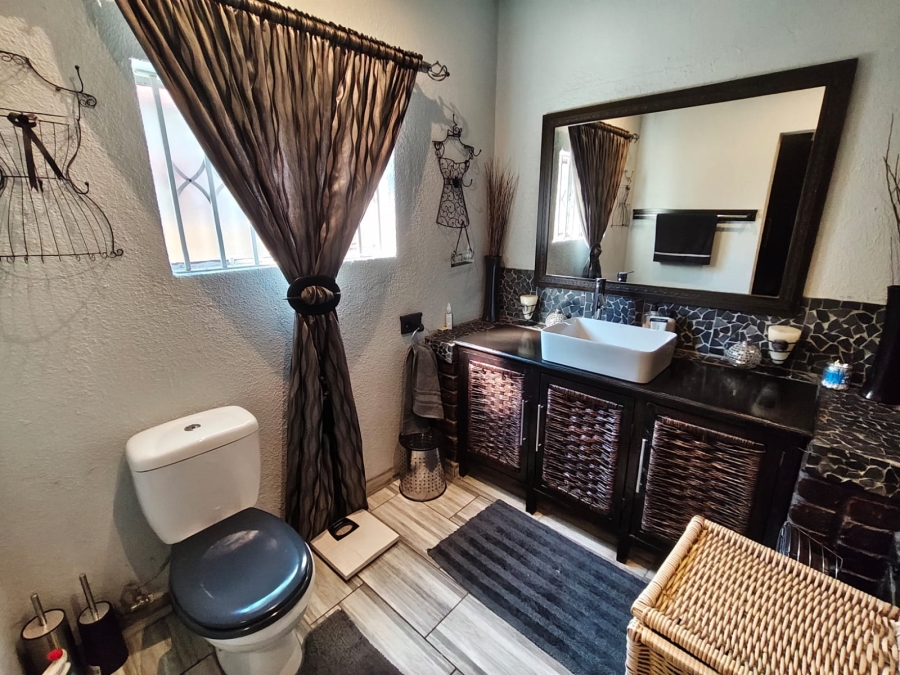 3 Bedroom Property for Sale in Mayberry Park Gauteng