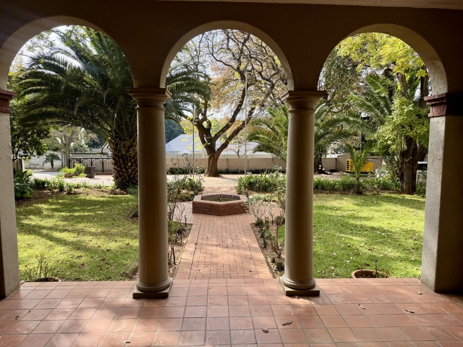 To Let Commercial Property for Rent in Melrose Gauteng