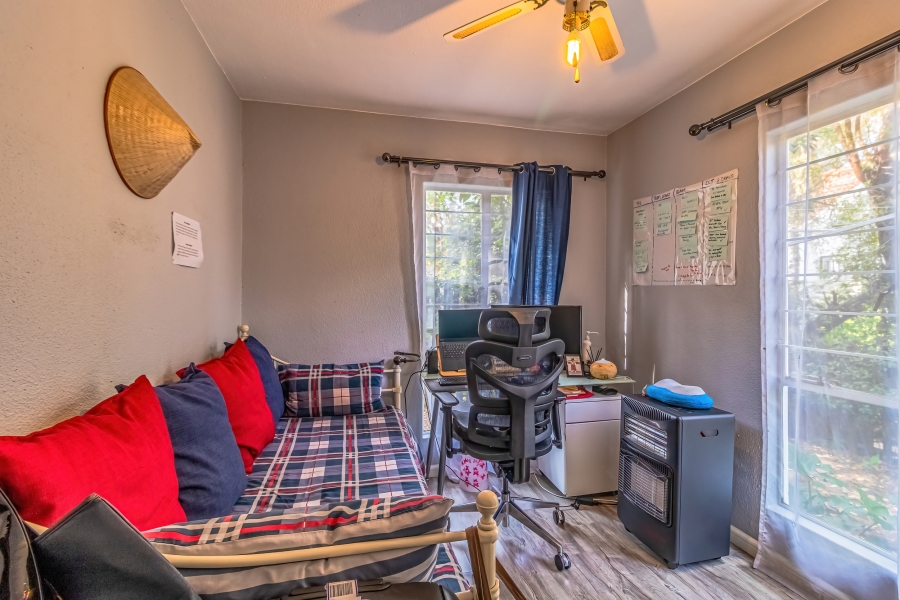 2 Bedroom Property for Sale in Douglasdale Gauteng