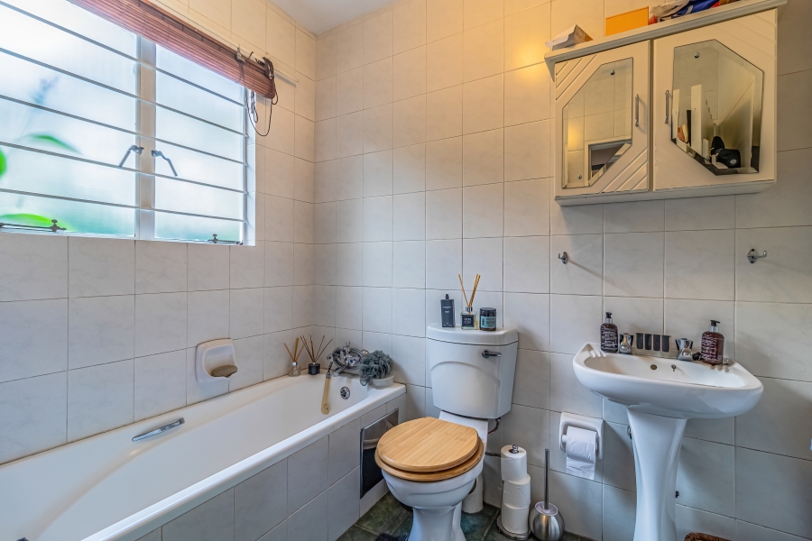 2 Bedroom Property for Sale in Douglasdale Gauteng