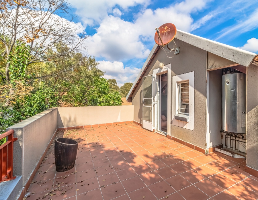 2 Bedroom Property for Sale in Douglasdale Gauteng