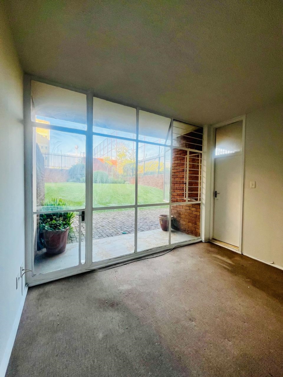 1 Bedroom Property for Sale in Gresswold Gauteng