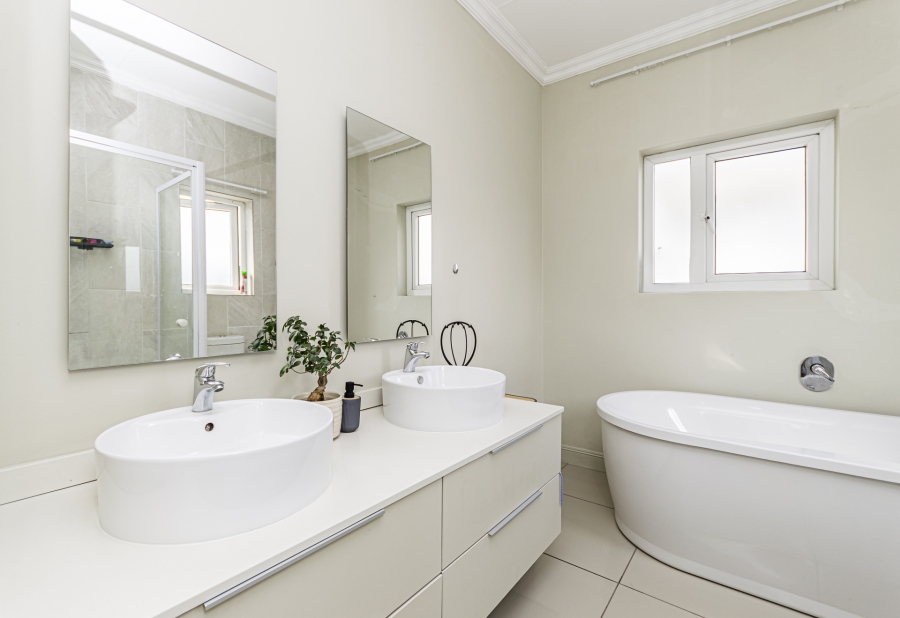 3 Bedroom Property for Sale in Kyalami Hills Gauteng