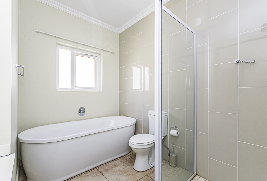 3 Bedroom Property for Sale in Kyalami Hills Gauteng