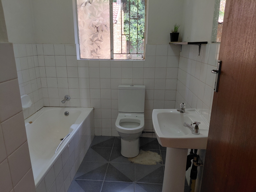 4 Bedroom Property for Sale in The Orchards Gauteng