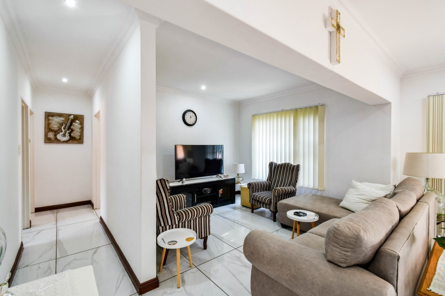 3 Bedroom Property for Sale in Willow Acres Ext 7 Gauteng