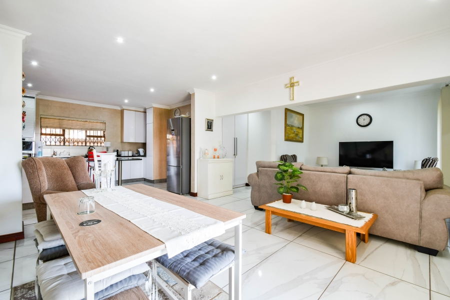 3 Bedroom Property for Sale in Willow Acres Ext 7 Gauteng