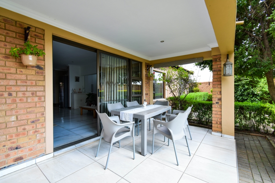 3 Bedroom Property for Sale in Willow Acres Ext 7 Gauteng