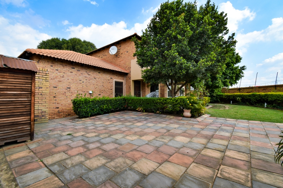 3 Bedroom Property for Sale in Willow Acres Ext 7 Gauteng