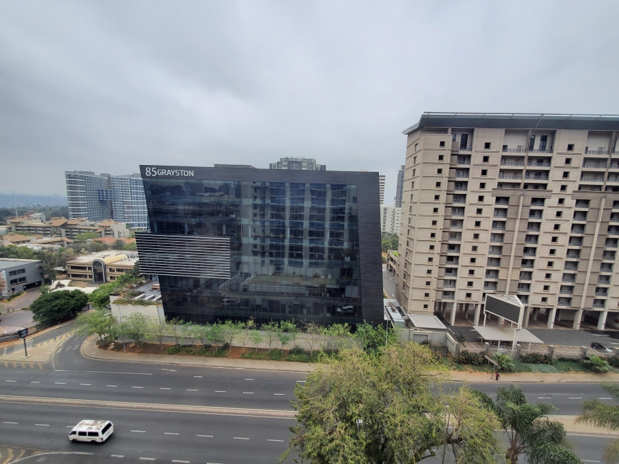 To Let 2 Bedroom Property for Rent in Sandown Gauteng
