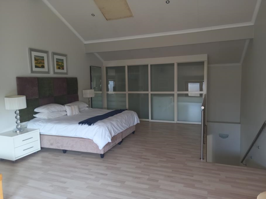 To Let 1 Bedroom Property for Rent in Bryanston Gauteng