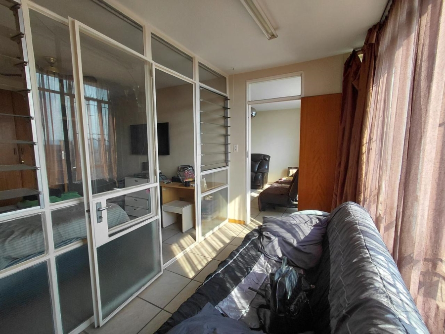 2 Bedroom Property for Sale in Queenswood Gauteng