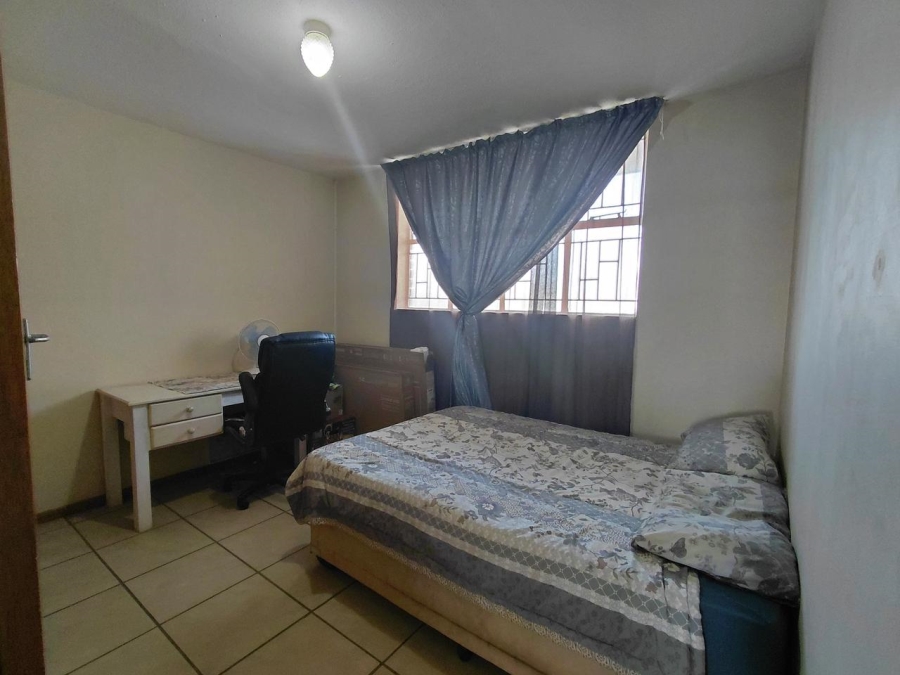 2 Bedroom Property for Sale in Queenswood Gauteng