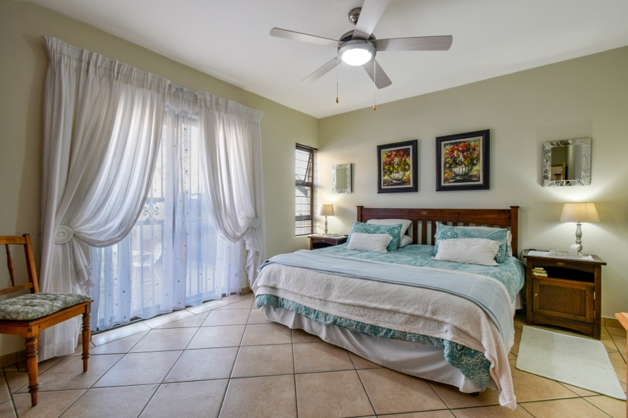 4 Bedroom Property for Sale in Faerie Glen Gauteng