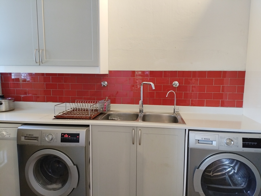 5 Bedroom Property for Sale in Bronberrick Gauteng