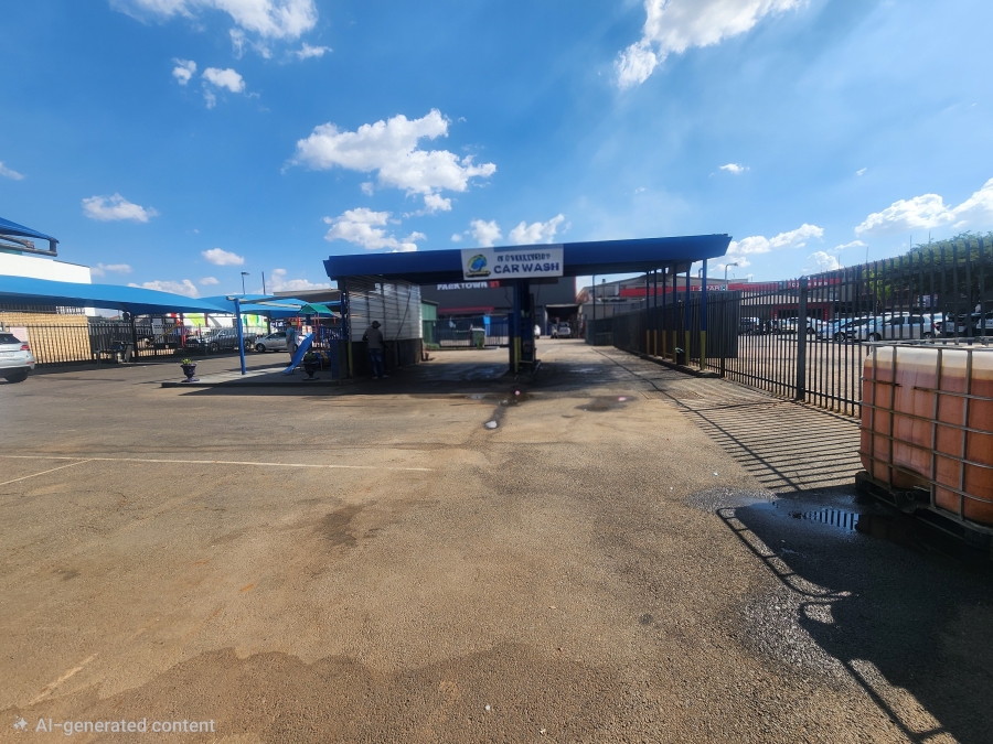 Commercial Property for Sale in Les Marais Gauteng
