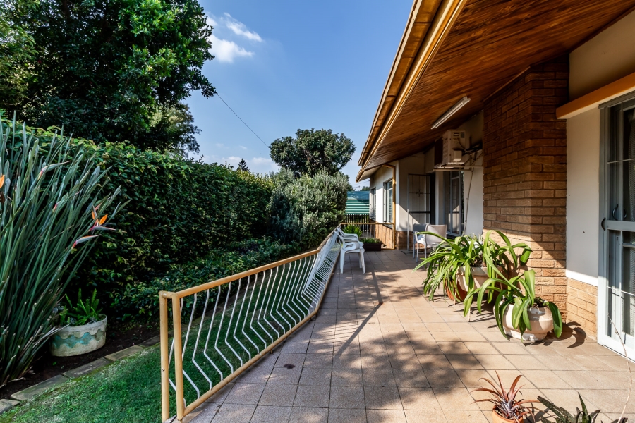 3 Bedroom Property for Sale in Les Marais Gauteng