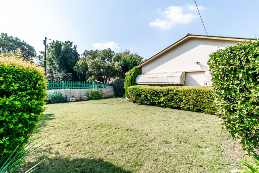 3 Bedroom Property for Sale in Les Marais Gauteng