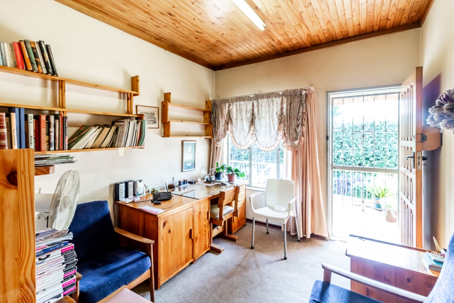 3 Bedroom Property for Sale in Les Marais Gauteng