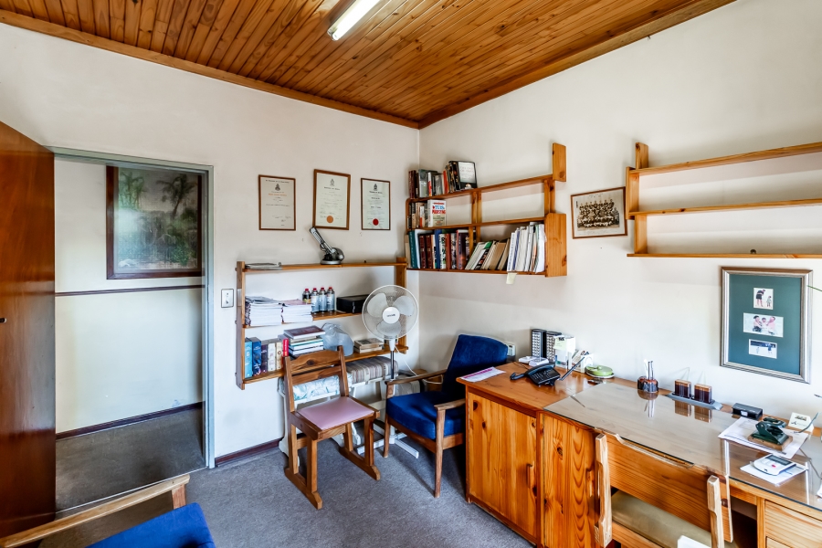 3 Bedroom Property for Sale in Les Marais Gauteng