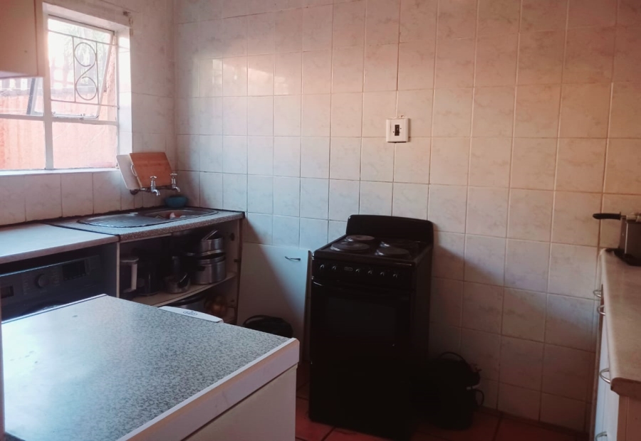 2 Bedroom Property for Sale in Windsor West Gauteng