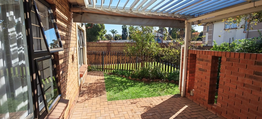 To Let 2 Bedroom Property for Rent in Brentwood Gauteng
