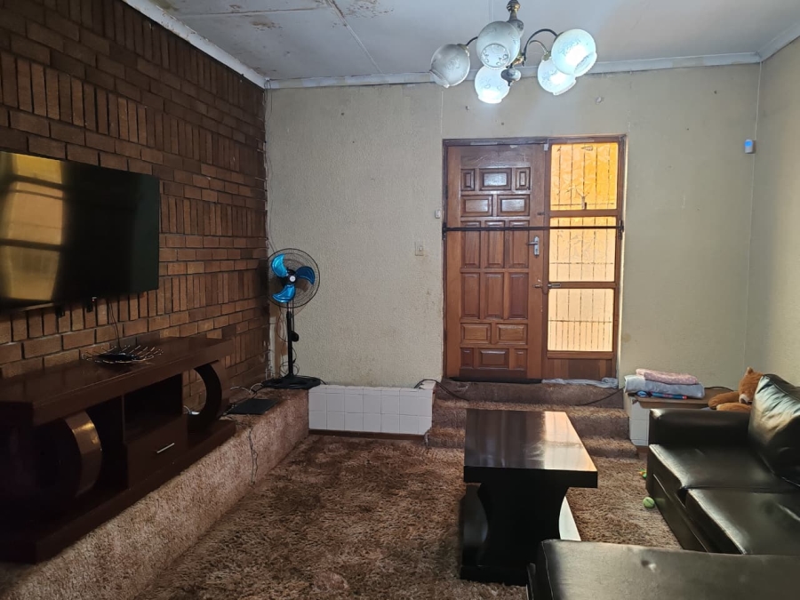 3 Bedroom Property for Sale in Bakerton Gauteng