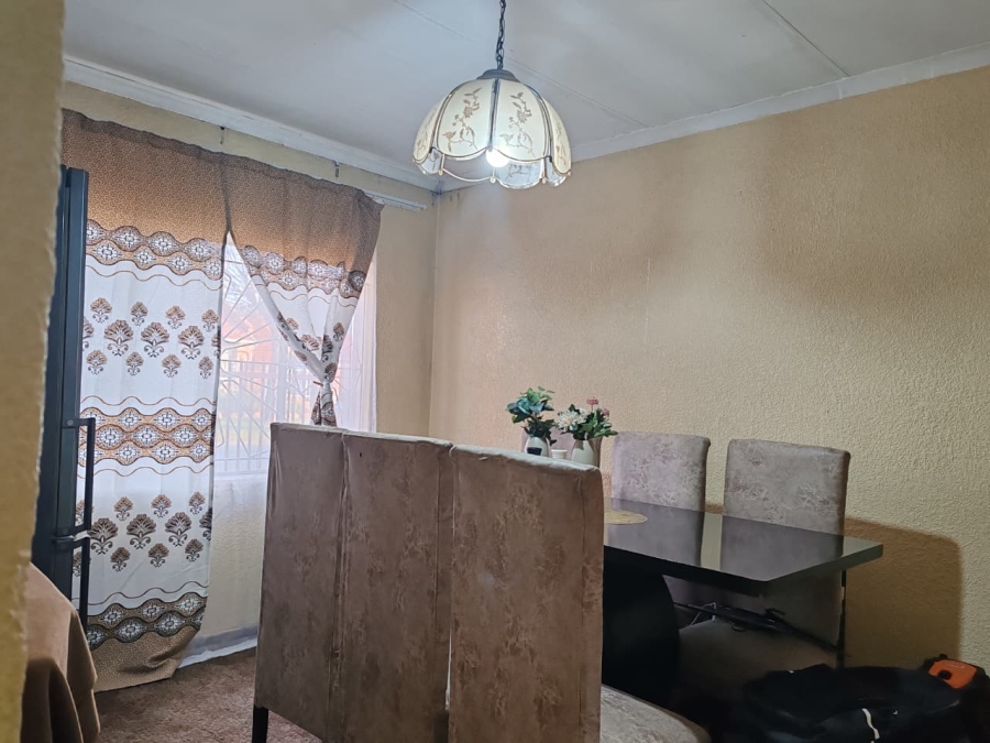 3 Bedroom Property for Sale in Bakerton Gauteng