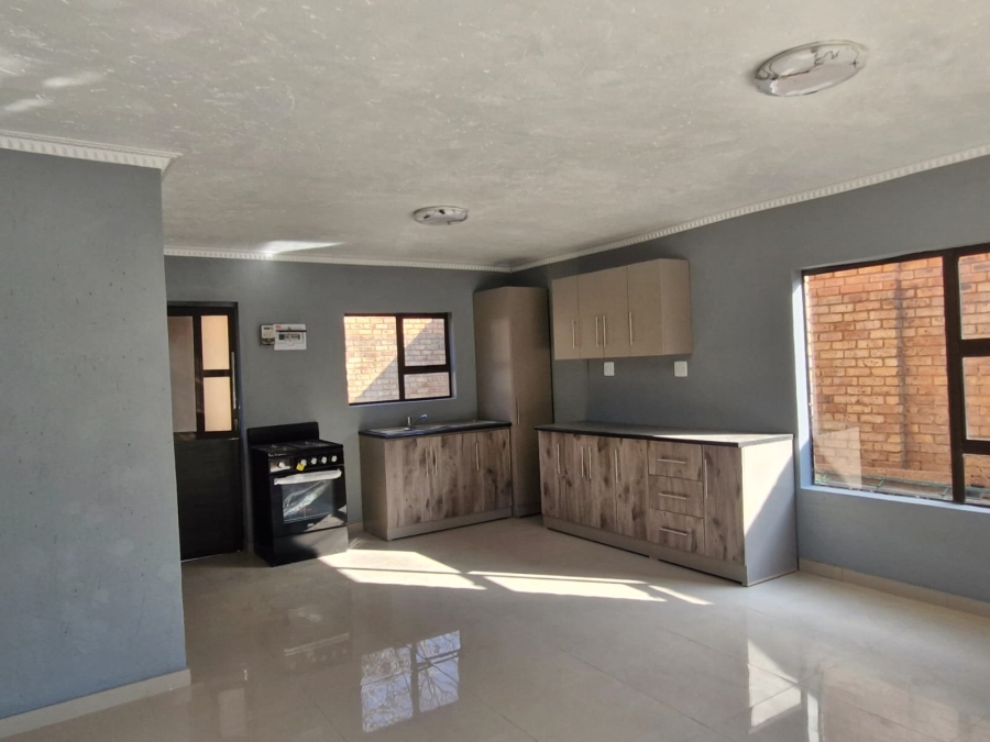 To Let 2 Bedroom Property for Rent in Dalpark Ext 1 Gauteng