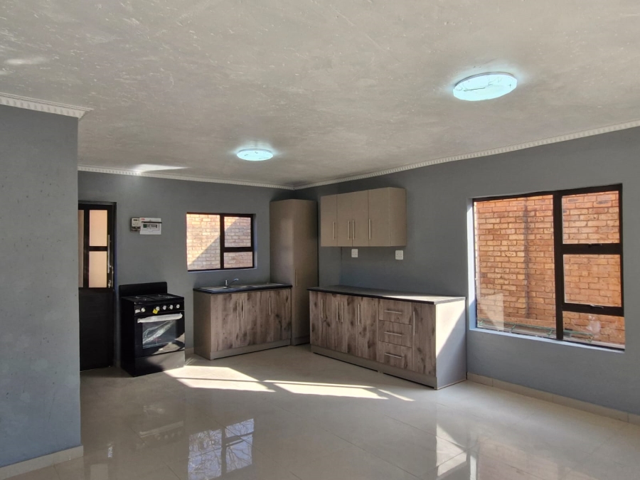 To Let 2 Bedroom Property for Rent in Dalpark Ext 1 Gauteng