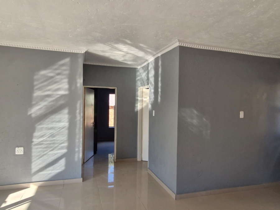To Let 2 Bedroom Property for Rent in Dalpark Ext 1 Gauteng