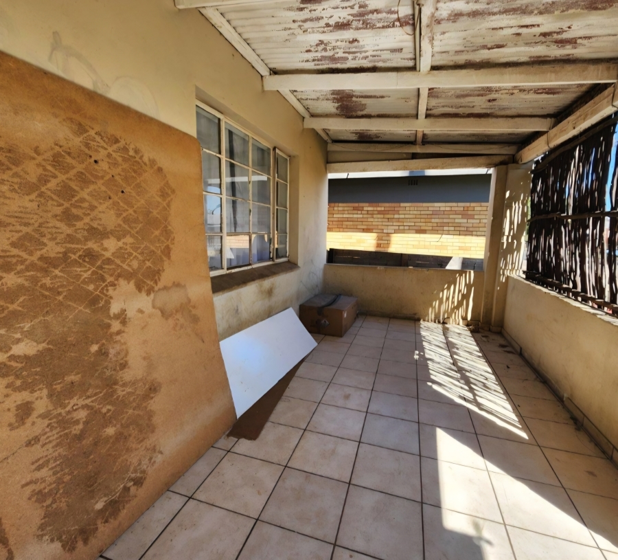 5 Bedroom Property for Sale in Geduld Ext 1 Gauteng
