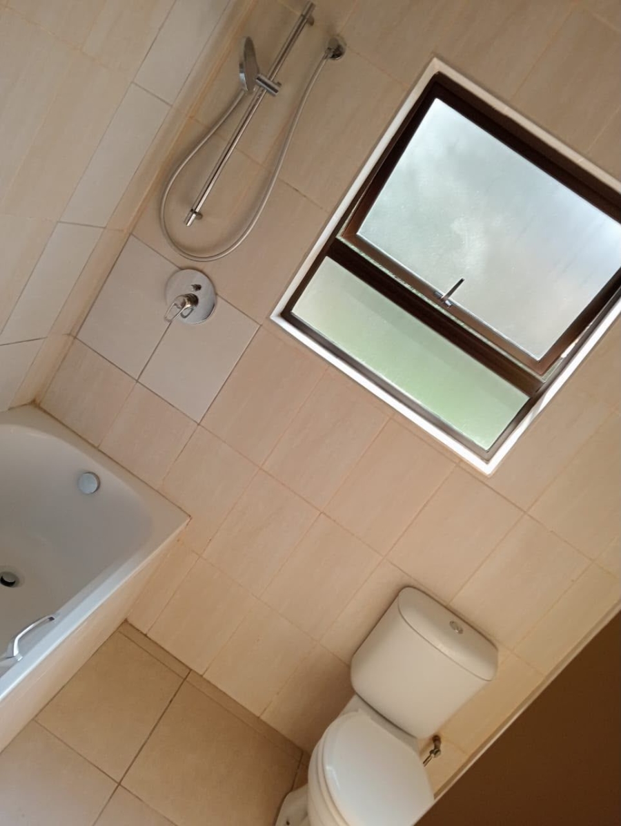 To Let 2 Bedroom Property for Rent in Crystal Park Gauteng