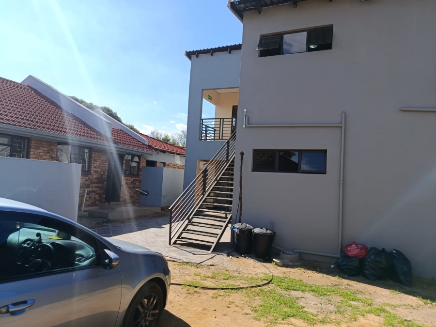4 Bedroom Property for Sale in Bedworth Park Gauteng