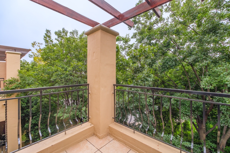 1 Bedroom Property for Sale in Lonehill Gauteng