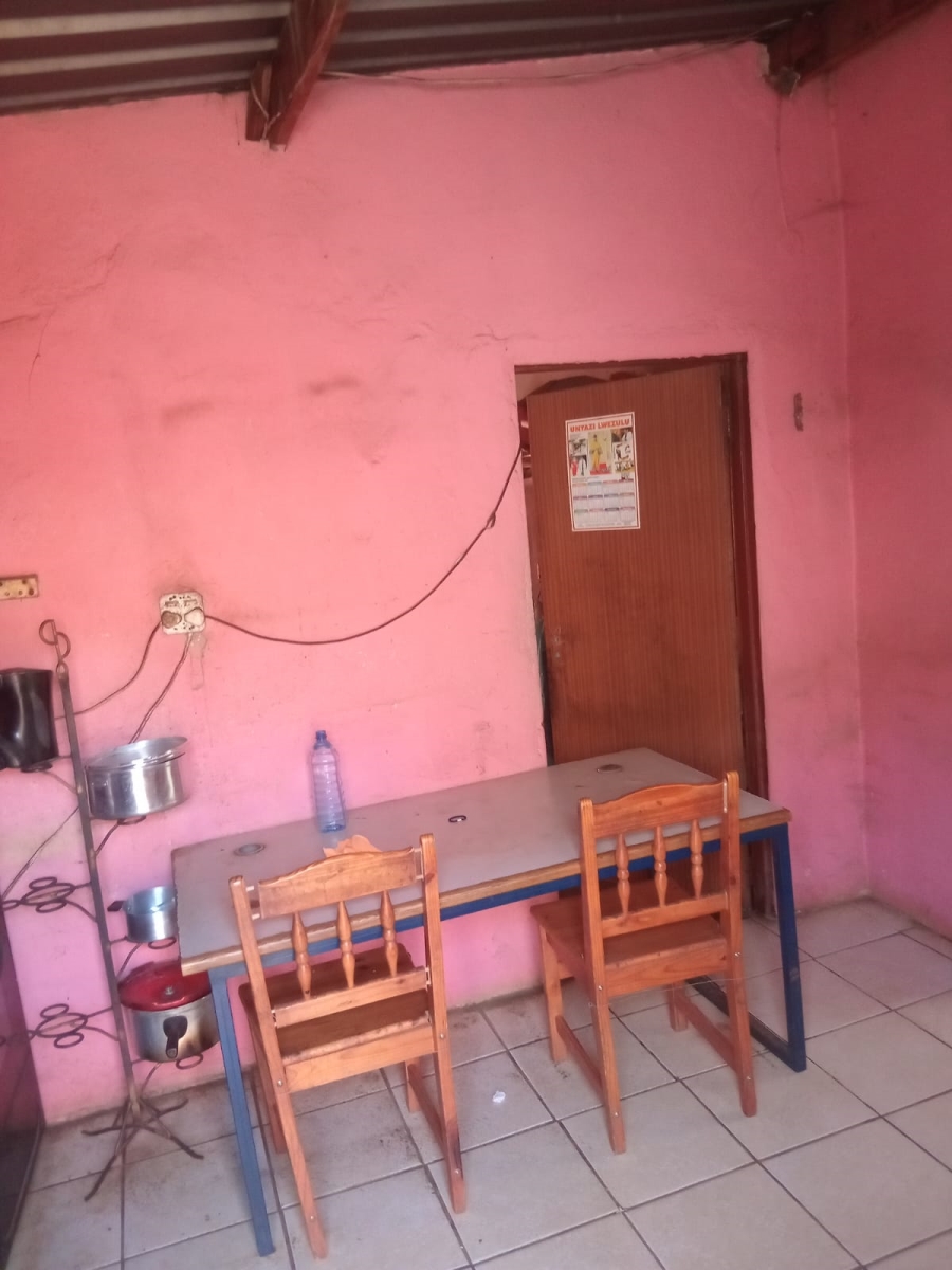 2 Bedroom Property for Sale in Tsakane Gauteng