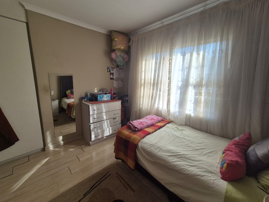 4 Bedroom Property for Sale in Liefde en Vrede Gauteng