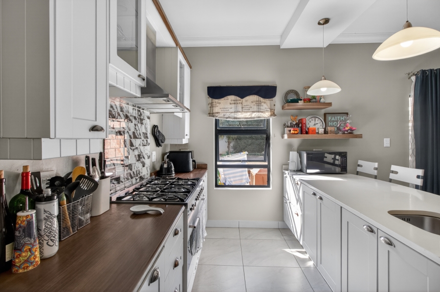 3 Bedroom Property for Sale in Midstream Hill Gauteng