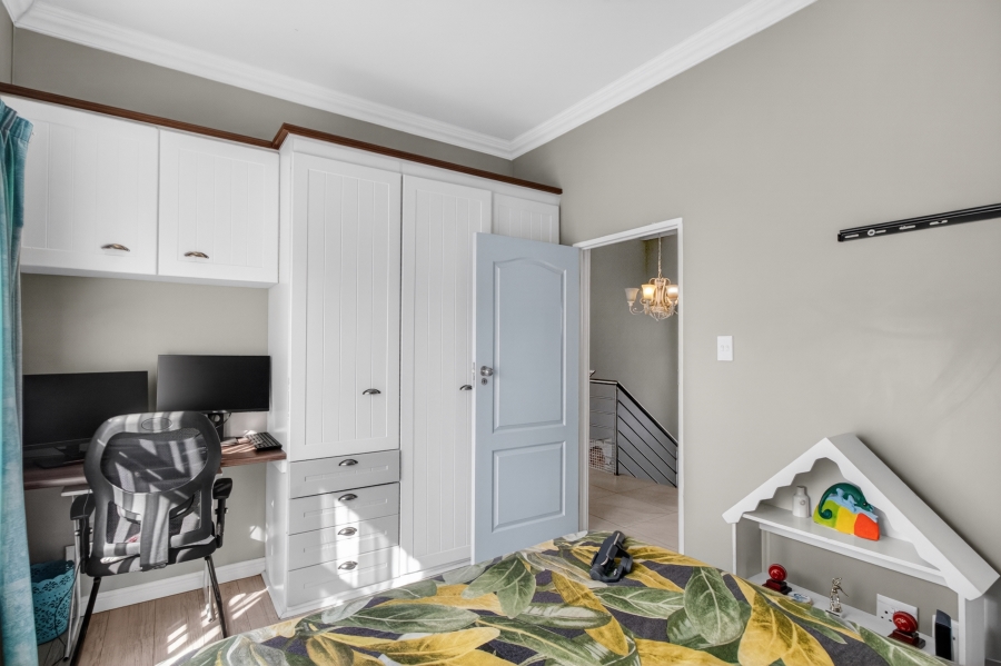 3 Bedroom Property for Sale in Midstream Hill Gauteng