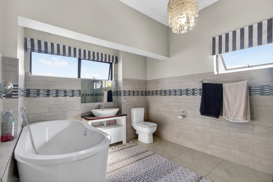 3 Bedroom Property for Sale in Midstream Hill Gauteng