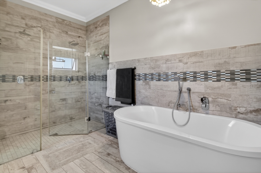 3 Bedroom Property for Sale in Midstream Hill Gauteng