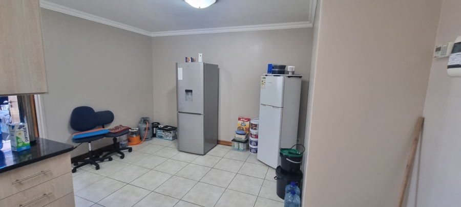 2 Bedroom Property for Sale in Hillcrest Gauteng