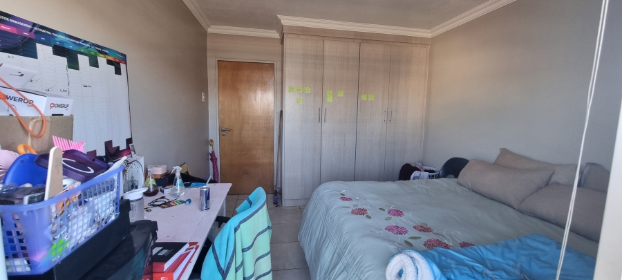 2 Bedroom Property for Sale in Hillcrest Gauteng
