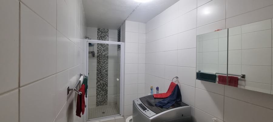 2 Bedroom Property for Sale in Hillcrest Gauteng