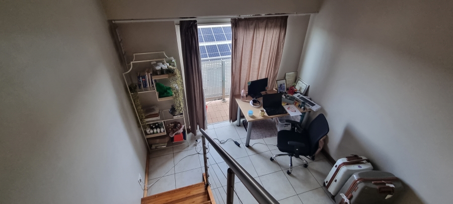 1 Bedroom Property for Sale in Hillcrest Gauteng