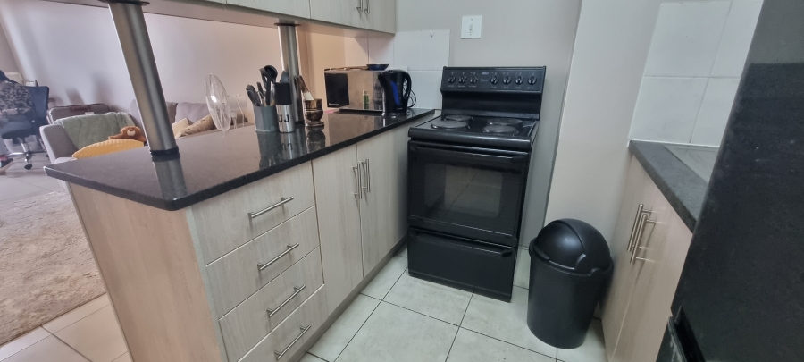 1 Bedroom Property for Sale in Hillcrest Gauteng