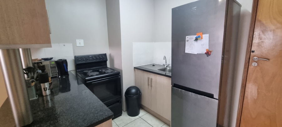 1 Bedroom Property for Sale in Hillcrest Gauteng