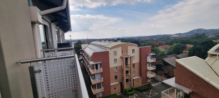 1 Bedroom Property for Sale in Hillcrest Gauteng