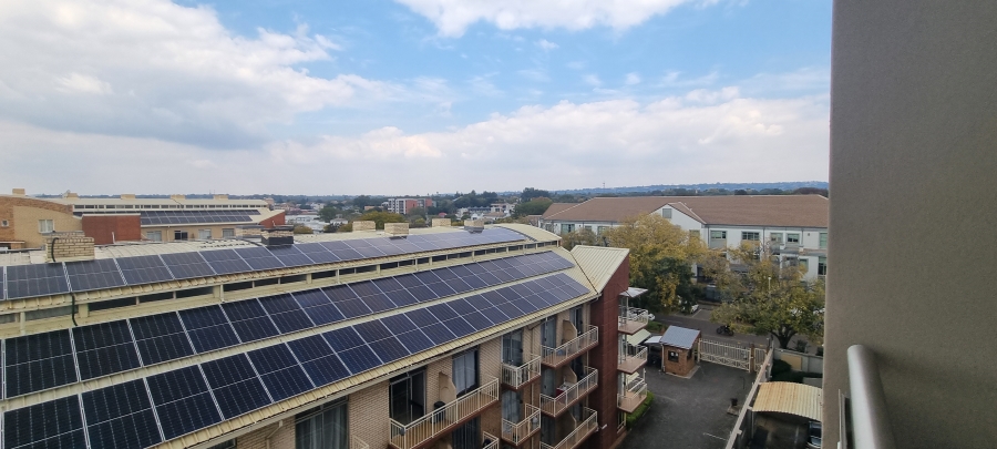 1 Bedroom Property for Sale in Hillcrest Gauteng